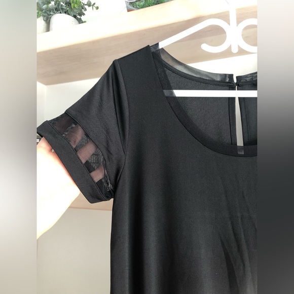 Maternity black jumpsuit - Medium - Picture 2 of 5